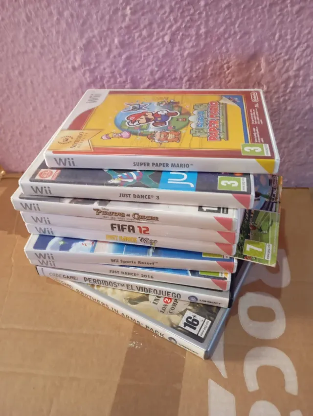 Lote 8 Juegos Wii: Super Paper Mario, FIFA 12, Jus