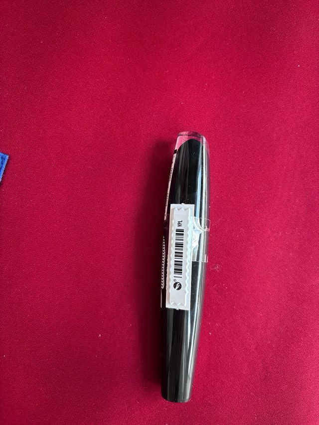 Rímel L'Oréal Mega Volume Collagene 24h