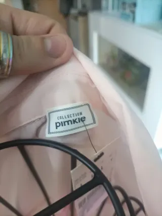 Camisa rosa sin mangas