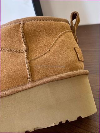 Botas UGG Mini Plataforma Talla 37