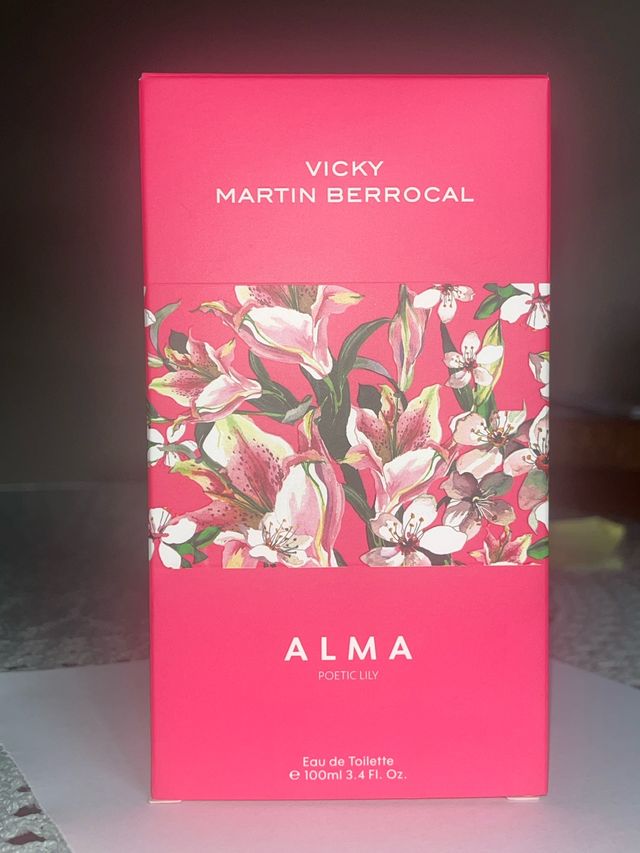 Perfume Vicky Martín Berrocal Alma Poetic Lily