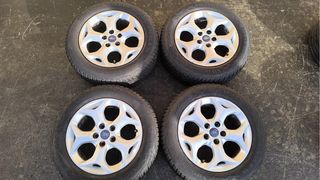 Llantas aluminio en 16 Ford C-Max calzadas