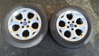 Llantas aluminio en 16 Ford C-Max calzadas