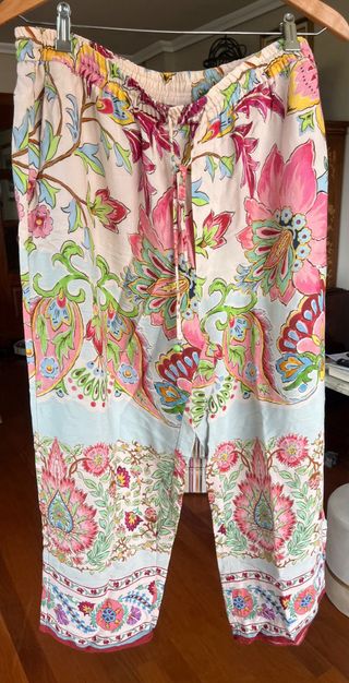 Conjunto Zara Blusa y Pantalón Estampado