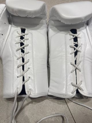 Set Boxeo Winning Guantes, casco y coquilla