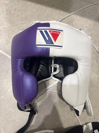 Set Boxeo Winning Guantes, casco y coquilla