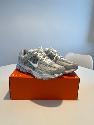 Nike Zoom Vomero 5