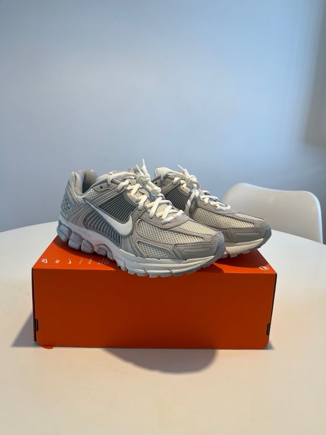 Nike Zoom Vomero 5
