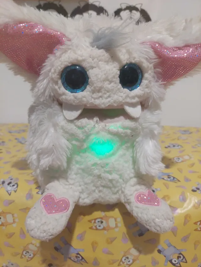 Muñeco Rizmo Interactivo Blanco