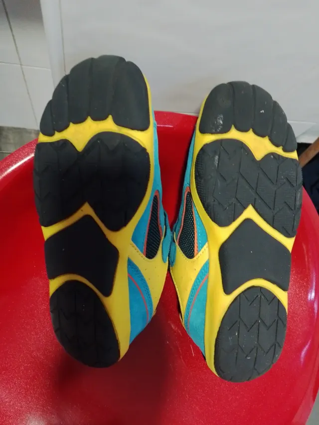 Zapatillas deportivas cuero niños OUTDOORS  34-35