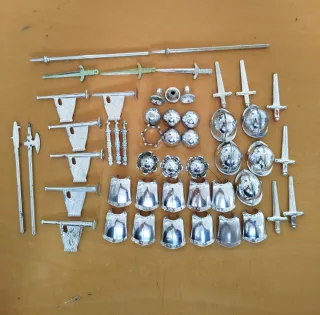 Playmobil Cromado Espada Pechera Casco Corona