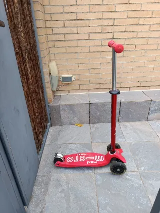 Patinete infantil Micro Maxi rojo