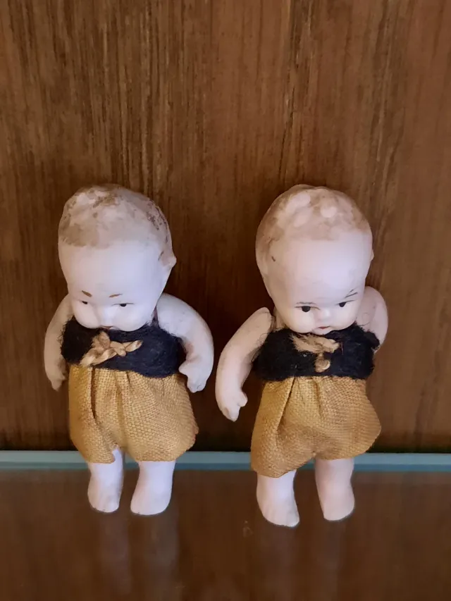 Pareja muñecos miniatura hertwig