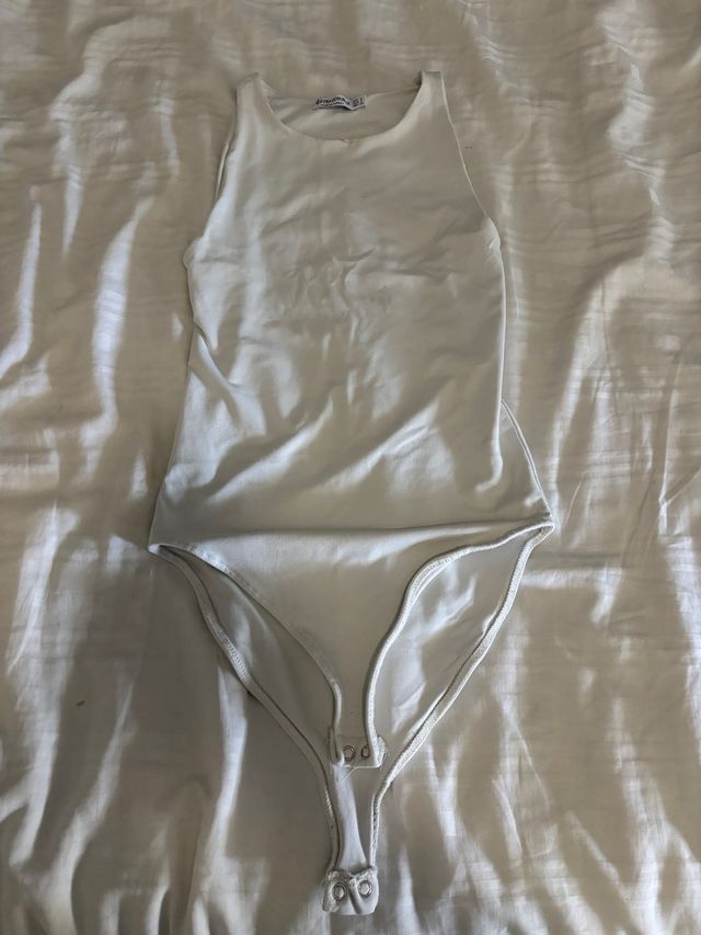 Body blanco cuello redondo sin mangas