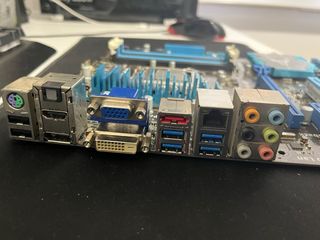 Placa Base ASUS PBZ77-V LE