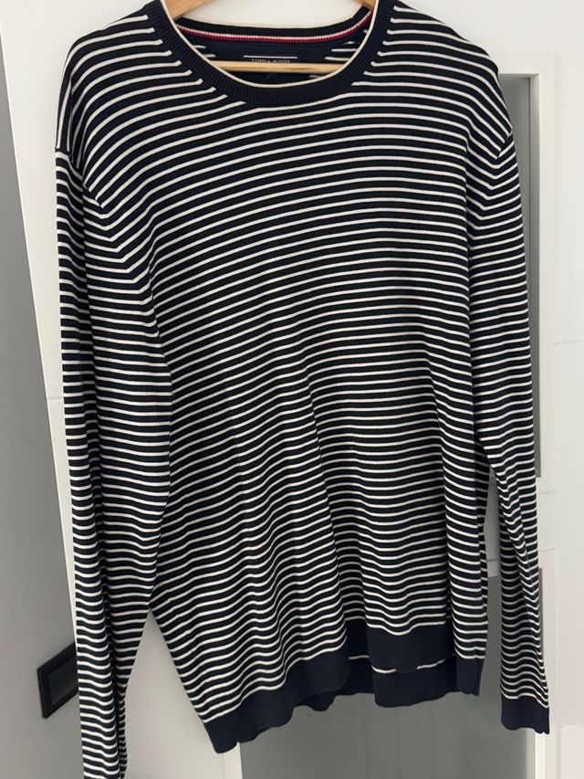 Jersey Tommy Hilfiger Rayas Azul Marino y Blanco