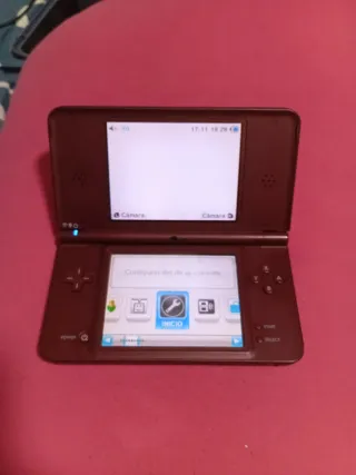 Nintendo DSi XL Marrón