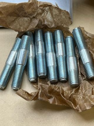 TE605131 8 x Espárragos Culata Mini Clásico Rover