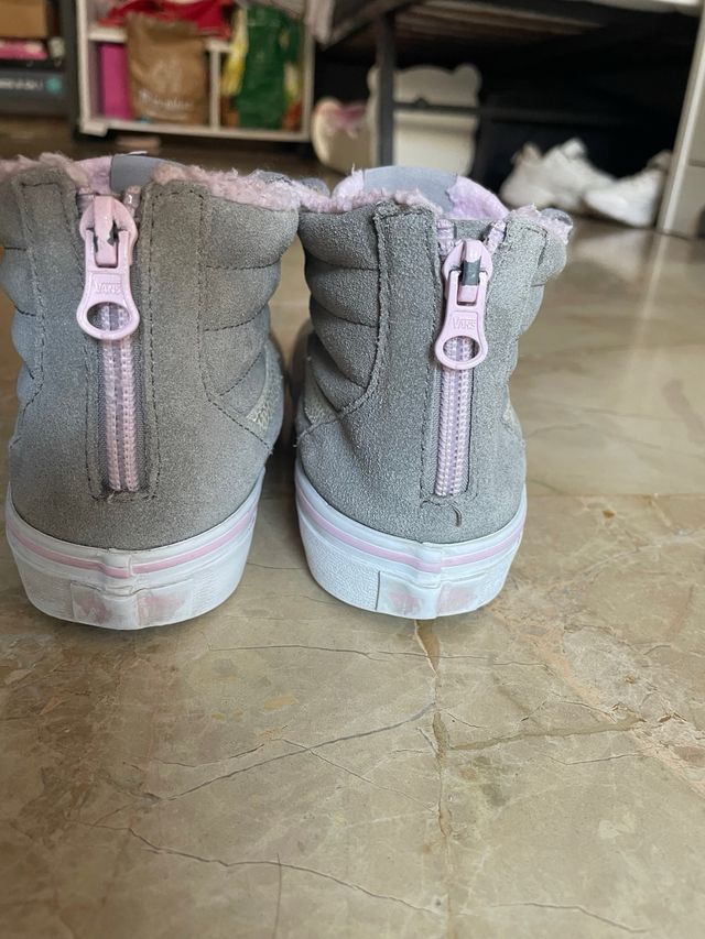Zapatillas Vans altas niña forradas