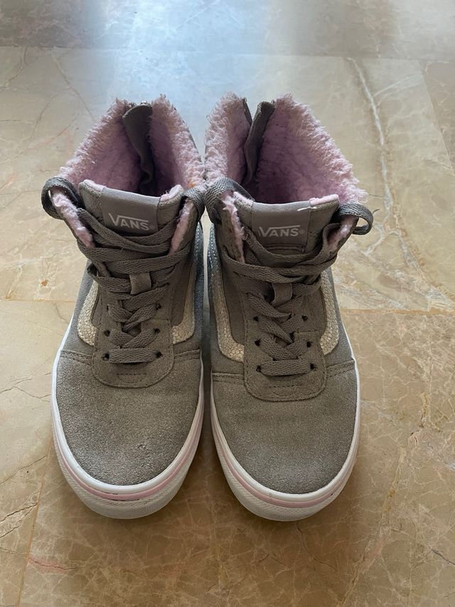 Zapatillas Vans altas niña forradas