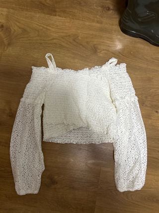 Blusa hombros descubiertos manga larga