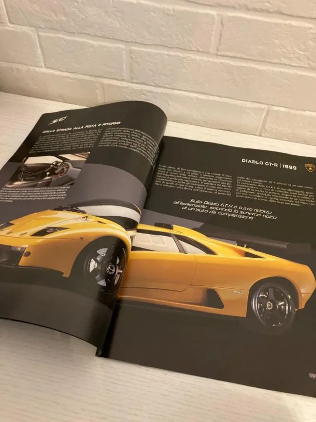 Modellino Lamborghini Diablo GT-R (2001)
