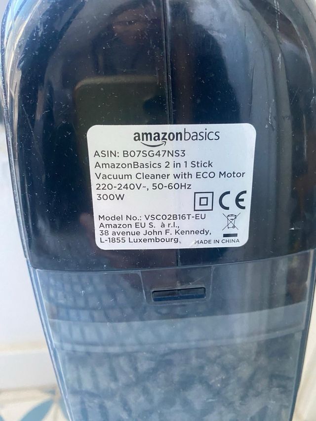 Aspiradora de mano con cable