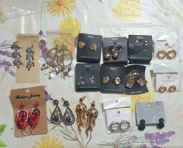 Lotto 15 paia orecchini Kleò oro/argento