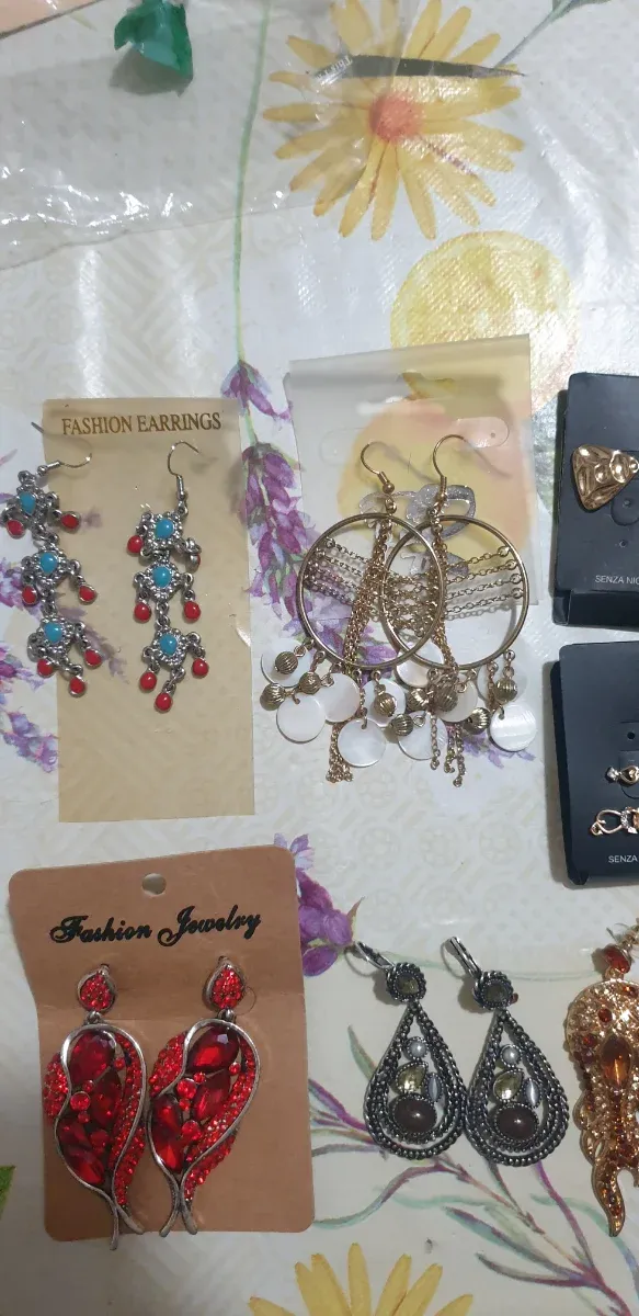 Lotto 15 paia orecchini Kleò oro/argento