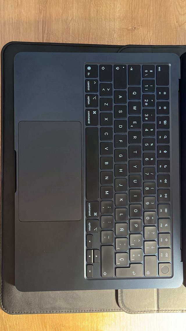 MacBook Air 13” M4 2025 Grigio Siderale