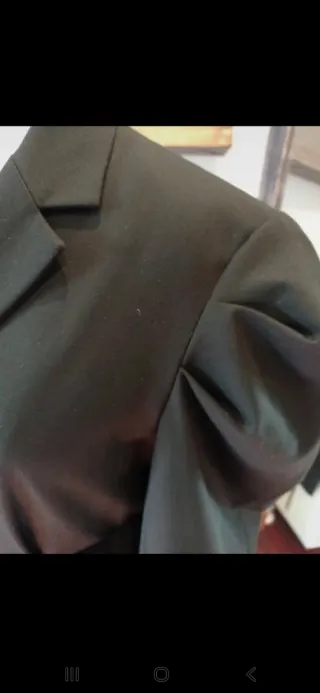 Blazer negro con cinturón Talla XS