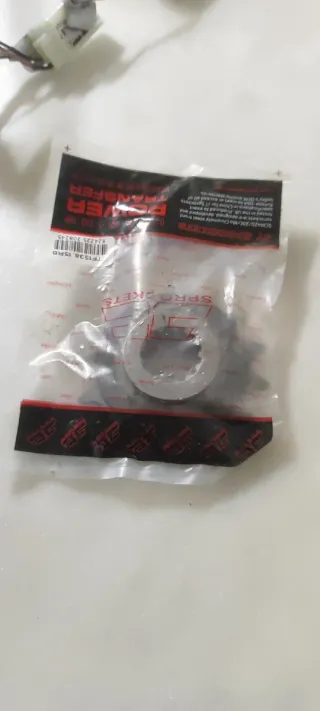 Piñón Ataque Z800 Nuevo