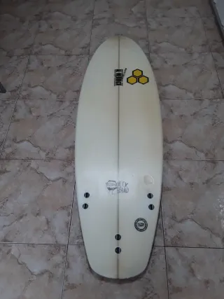 Tabla Surf Al Merrick + Quillas + Invento