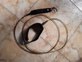 Tabla Surf Al Merrick + Quillas + Invento