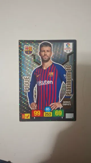Cromo Piqué Platinum 10 LaLiga Santander