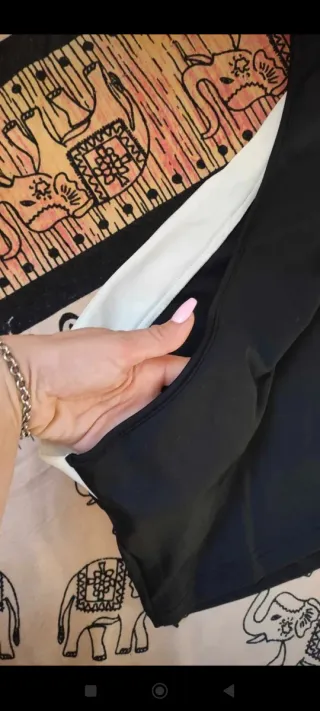 Conjunto NUEVO Shein – Falda + Camiseta Talla L