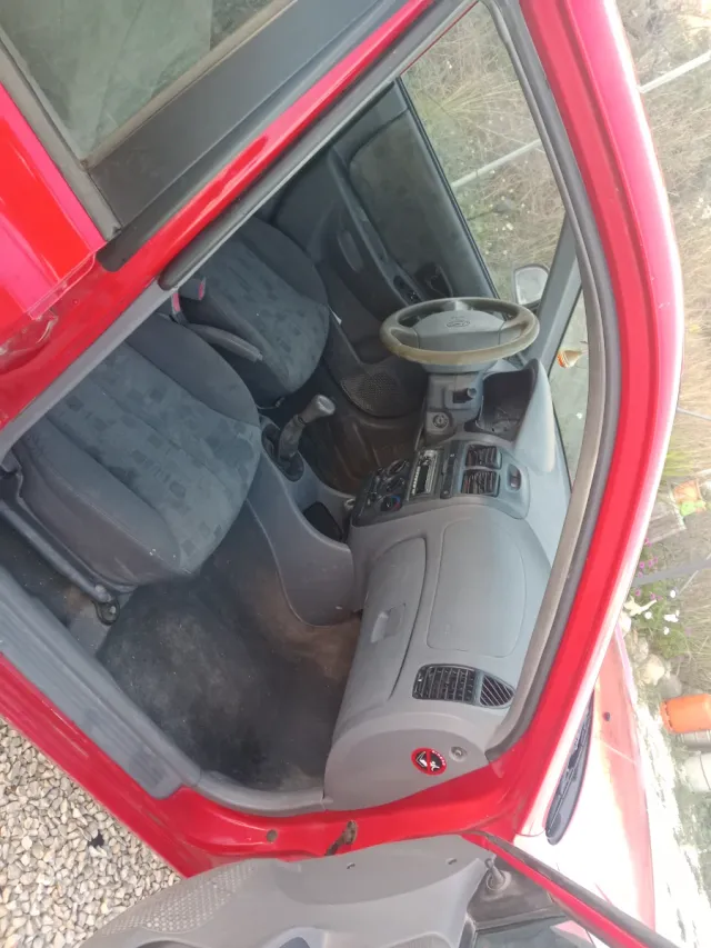 Hyundai Accent 2005 negociable!!