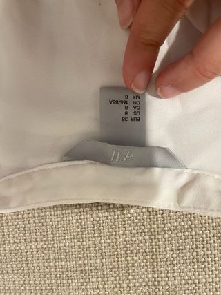 Camisa Zara blanca con detalles