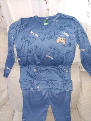 Pijama niño Talla 16
