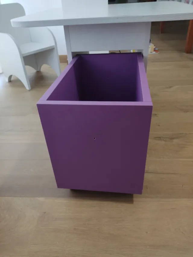 Mesa y 2 Sillas Infantiles