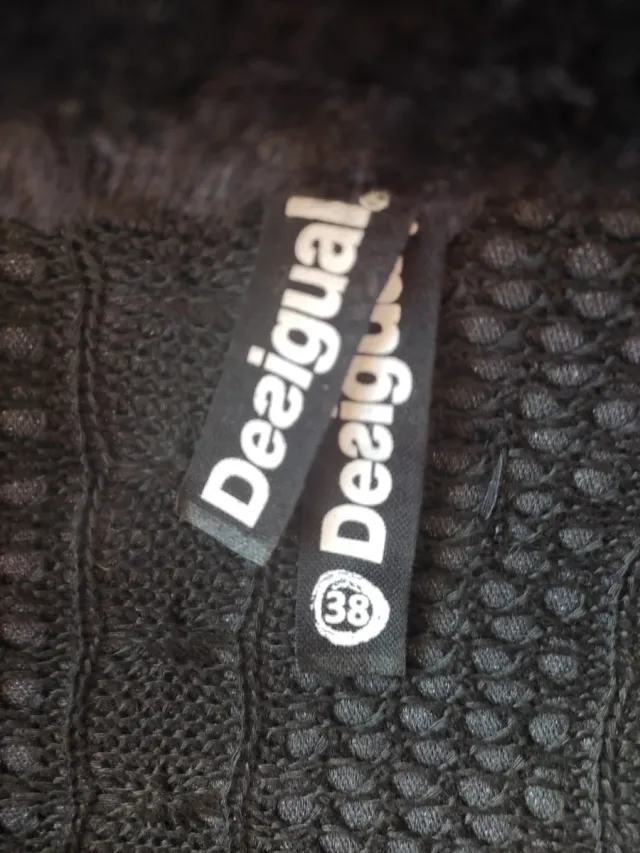 Cazadora Desigual Negra con Borrego