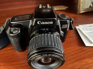 Cámara Canon EOS 1000F
