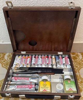 Caballete 180cm con estuche y libros de pintura