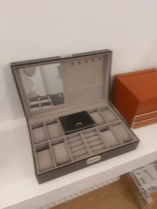 Portagioie / Portaorologi nero e grigio