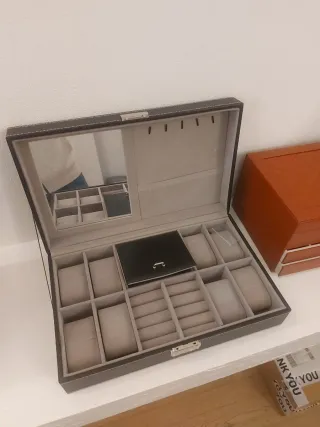 Portagioie / Portaorologi nero e grigio