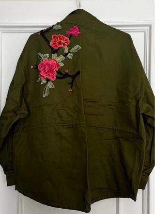 Parka boho verde Zara bordada
