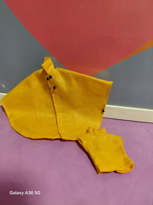 capa y jersey muñeca chabel lluvia