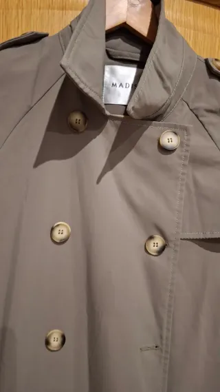 Gabardina verde oliva