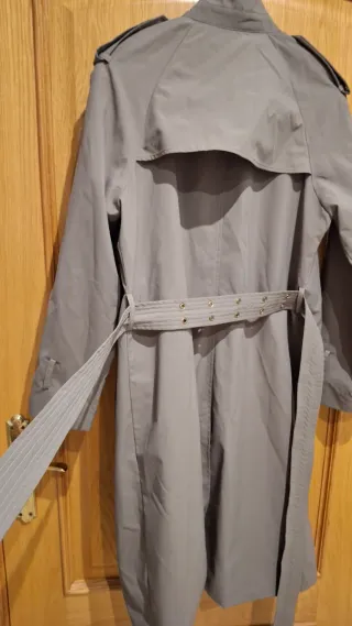 Gabardina verde oliva