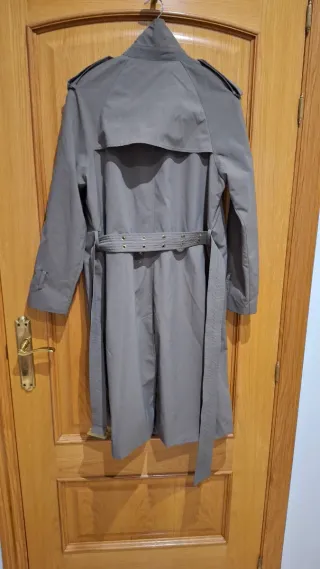 Gabardina verde oliva